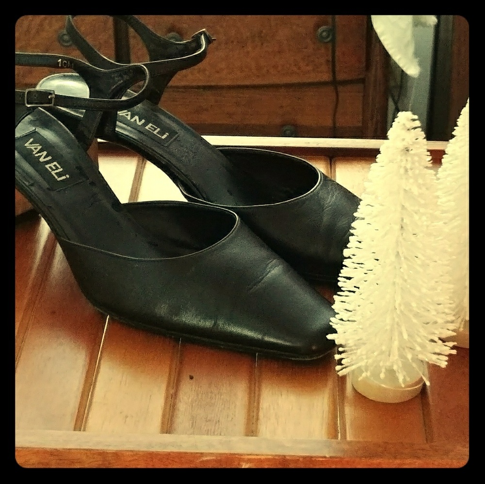 VANELI Dressy Black Leather Strappy Slingbacks